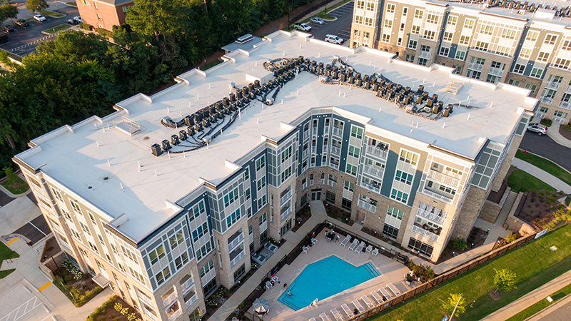 Home Page Multi Family Hero Gettyimages 2240740979